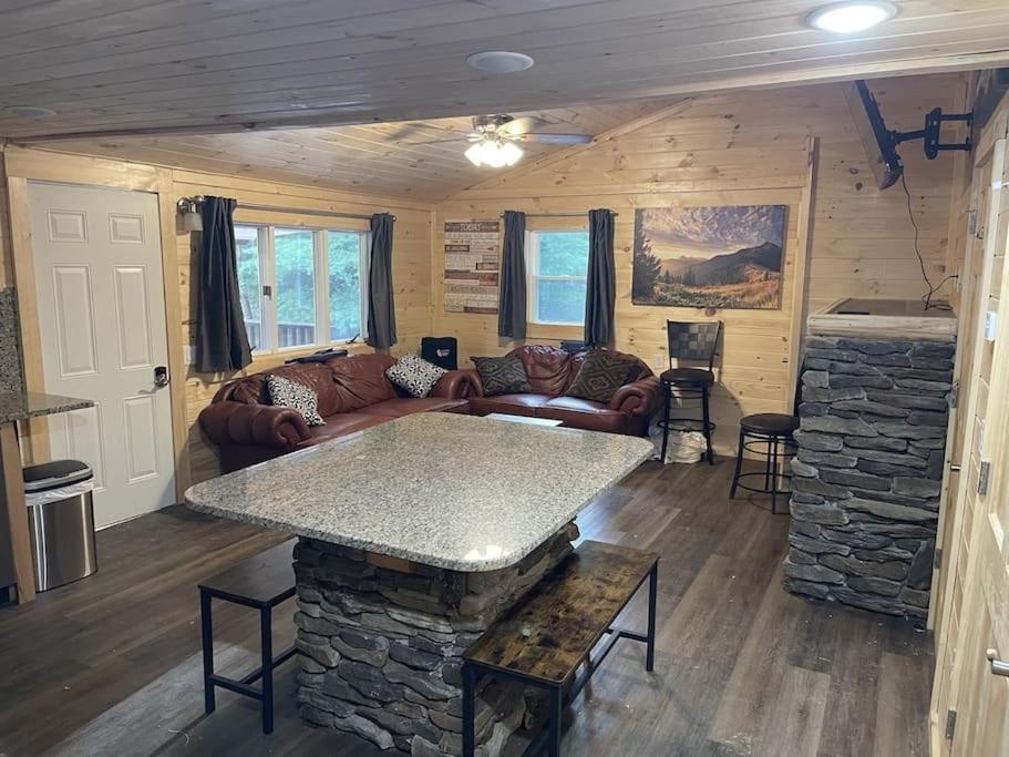 Creekside 3 Bedroom 2 Bath Cabin On Private Creek Banner Elk Exterior foto